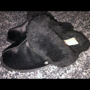 Black UGG slippers